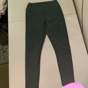 Maurice’s forest pine Green soft leggings